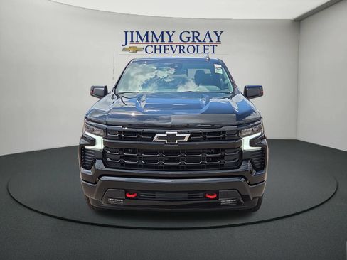 New 2026 Chevrolet Silverado 1500 RST w/ Redline Edition AWD/4WD image 8