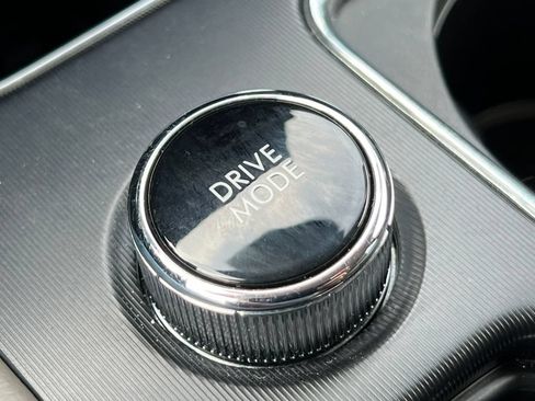 Used 2023 Lincoln Corsair AWD w/ Equipment Group 101A image 26