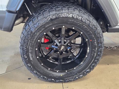 Used 2021 Jeep Wrangler Unlimited Sport AWD/4WD image 15