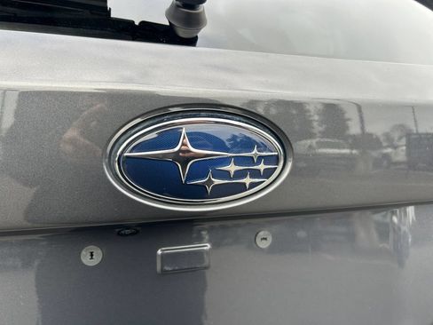 Used 2023 Subaru Outback Premium AWD/4WD image 32