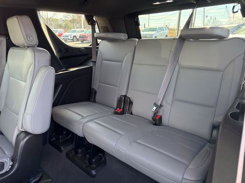 Used 2023 GMC Yukon SLT w/ Max Trailering Package image 14