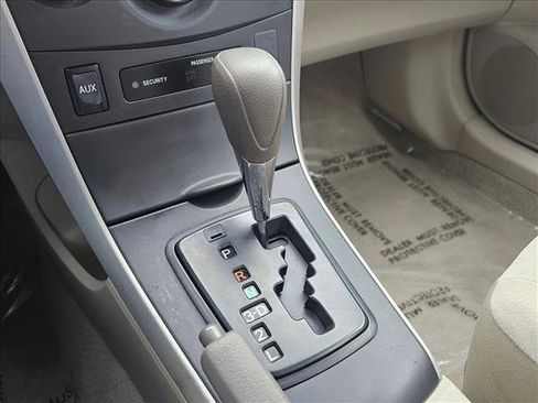 Used 2009 Toyota Corolla LE w/ All Weather Guard Pkg image 24