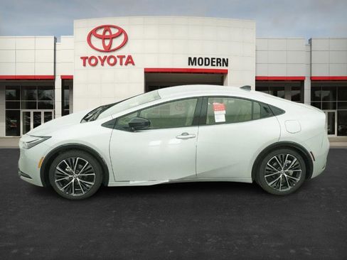 New 2026 Toyota Prius XLE image 9