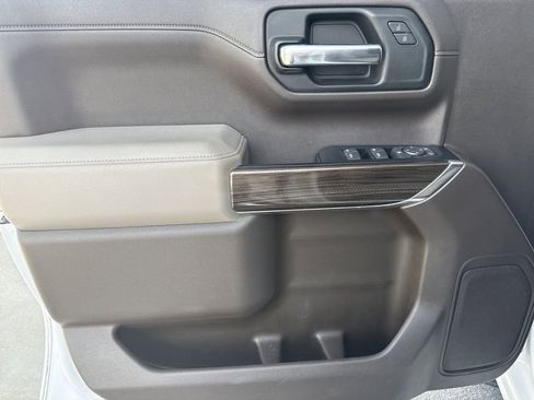 Used 2019 Chevrolet Silverado 1500 LT w/ All-Star Edition image 19