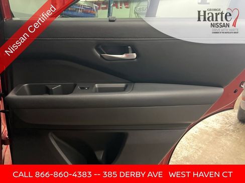 Certified 2022 Nissan Pathfinder SL image 45