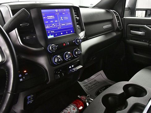 Used 2024 RAM 3500 Big Horn AWD/4WD image 27