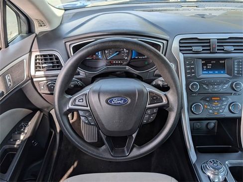Used 2018 Ford Fusion S image 23