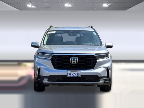 Certified 2023 Honda Pilot Elite image 5