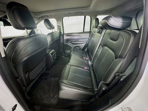 Used 2022 Jeep Grand Cherokee Limited 4xe w/ Luxury Tech Group II image 29