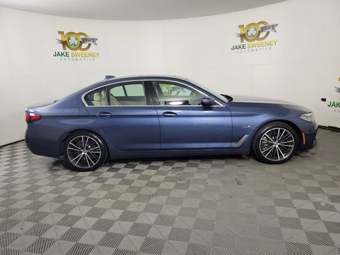 Certified 2023 BMW 530e xDrive w/ Convenience Package AWD/4WD image 8