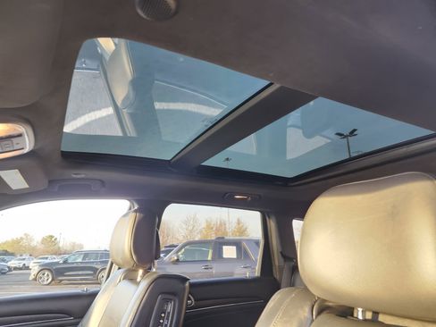 Used 2015 Jeep Grand Cherokee Summit w/ Platinum Series Group image 2