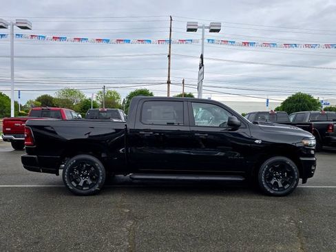 New 2026 RAM 1500 Express image 7