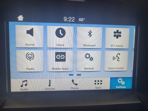 Used 2016 Ford F150 Lariat w/ Equipment Group 501A Mid AWD/4WD image 25