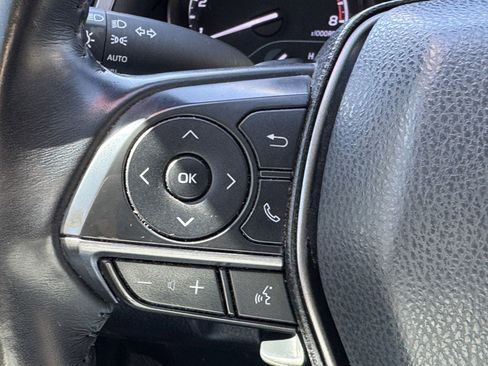 Used 2021 Toyota Camry SE w/ Convenience Package image 20