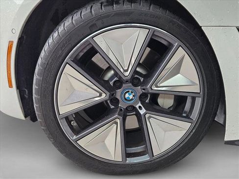 Used 2023 BMW i4 eDrive35 RWD image 20