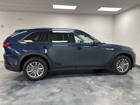 Certified 2024 MAZDA CX-90 Plug-In Hybrid w/ Preferred AWD/4WD image 5