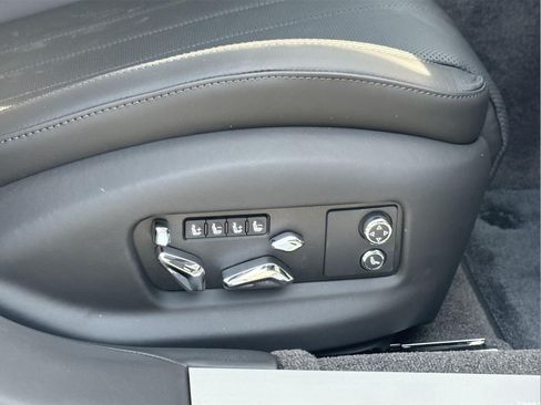 New 2026 Bentley Flying Spur Plug-In Hybrid AWD/4WD image 23
