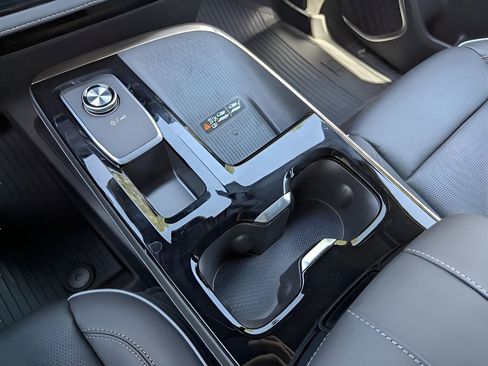 New 2026 Buick Enclave Avenir w/ Super Cruise Package image 10