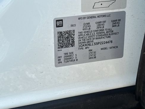 Certified 2023 GMC Acadia AT4 AWD/4WD image 29