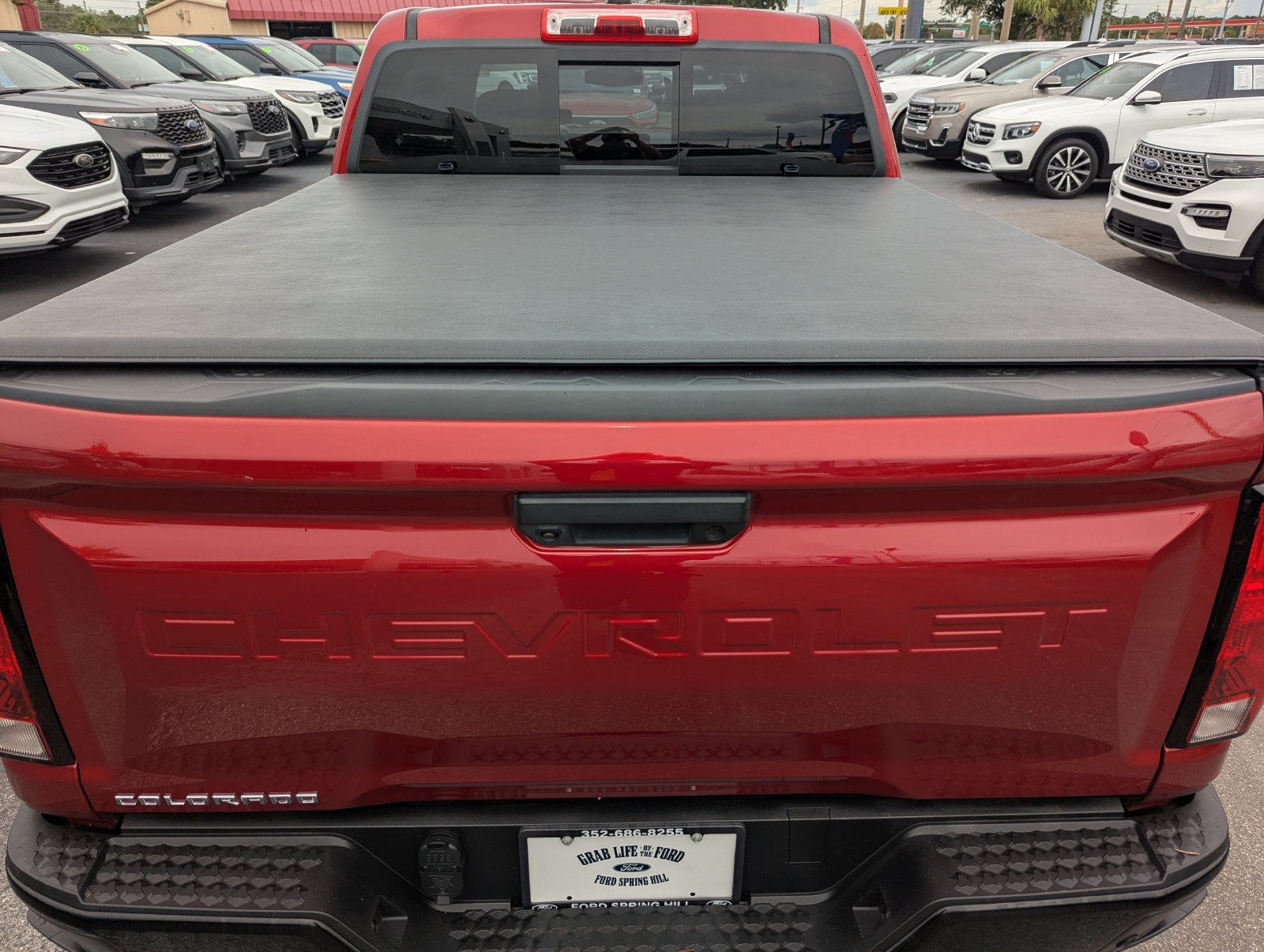 Used 2023 Chevrolet Colorado Trail Boss w/ Technology Package AWD/4WD image 14