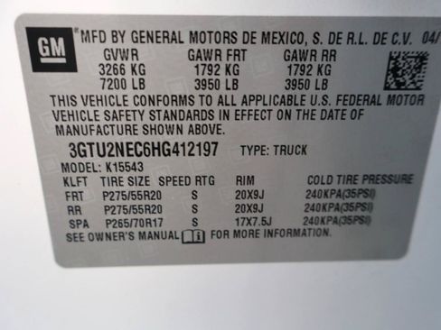 Used 2017 GMC Sierra 1500 SLT w/ SLT Premium Package AWD/4WD image 40