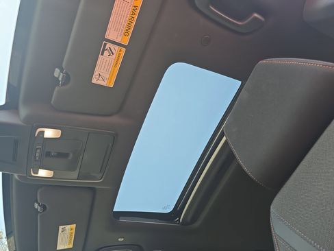 Used 2023 Honda CR-V Sport image 30