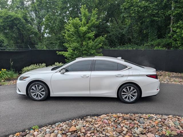 Used 2021 Lexus ES 350 w/ Accessory Package FWD image 2