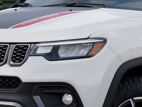 New 2026 Jeep Compass Trailhawk AWD/4WD image 36