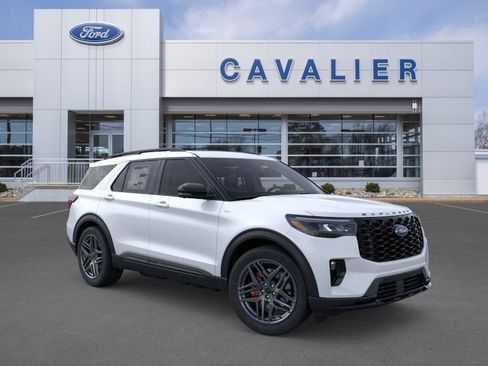 Used 2026 Ford Explorer ST-Line w/ ST-Line Street Pack AWD/4WD image 7