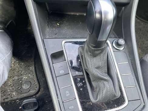 Used 2021 Volkswagen Jetta image 25