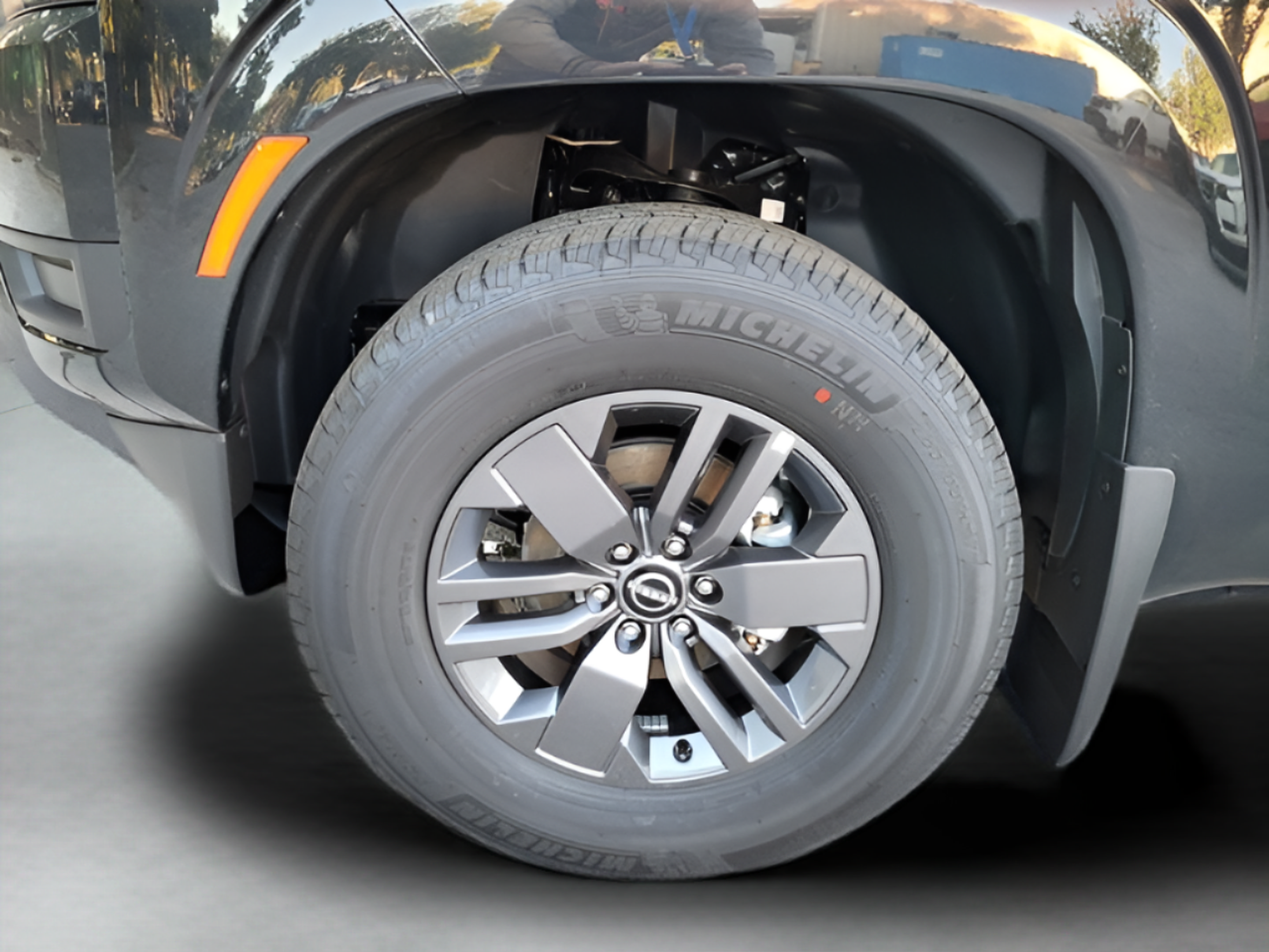 Used 2026 Nissan Frontier SV w/ Tow Package RWD image 24
