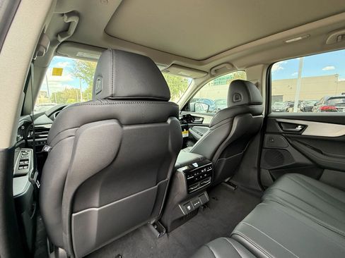 Certified 2026 Acura MDX FWD image 12