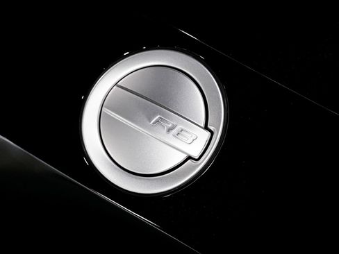 Used 2014 Audi R8 V8 w/ Full Leather Package AWD/4WD image 36
