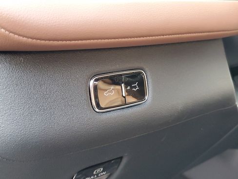 New 2026 Lincoln Navigator Reserve image 15