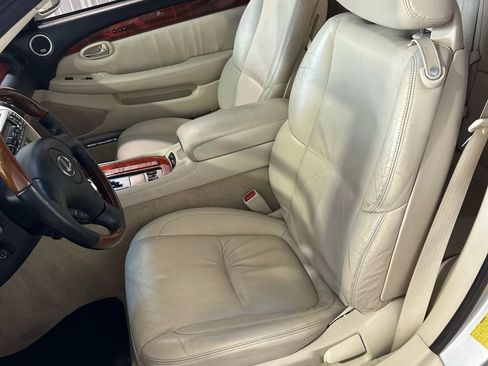 Used 2007 Lexus SC 430 Convertible image 16