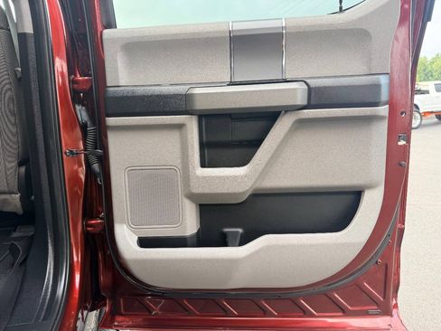 Used 2017 Ford F150 XLT w/ Equipment Group 302A Luxury RWD image 35