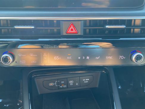 Certified 2025 Kia K5 GT-Line AWD/4WD image 19