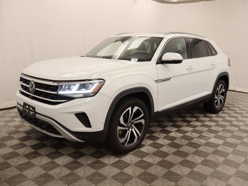 Used 2021 Volkswagen Atlas Cross Sport SEL Premium w/ Luggage Net & Mats Package image 1