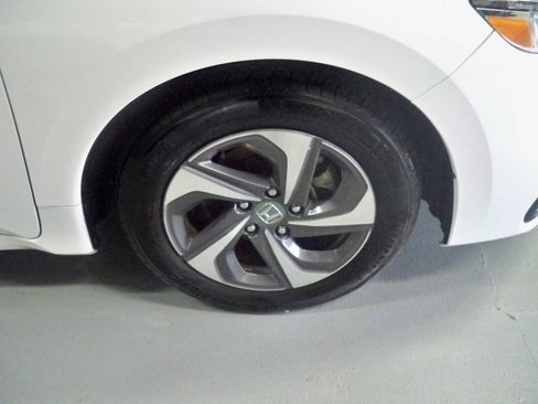 Used 2019 Honda Insight LX image 9