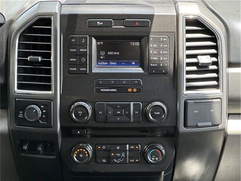Used 2017 Ford F250 XLT w/ XLT Value Package AWD/4WD image 23