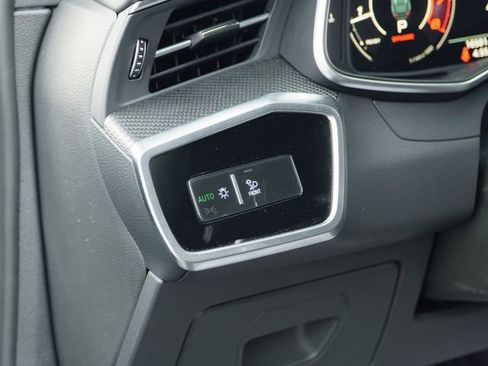 Used 2025 Audi RS 6 performance image 30