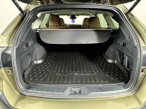 Used 2024 Subaru Outback Touring XT AWD/4WD image 32