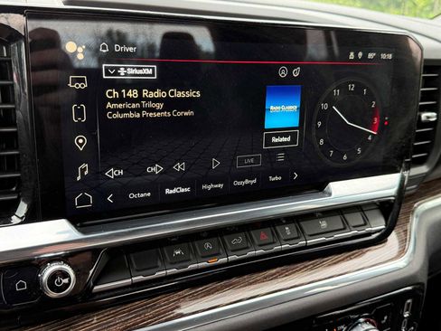 Used 2025 GMC Sierra 1500 Elevation image 53