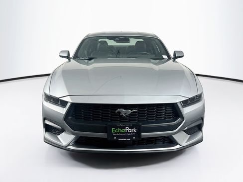 Used 2025 Ford Mustang Premium RWD image 2