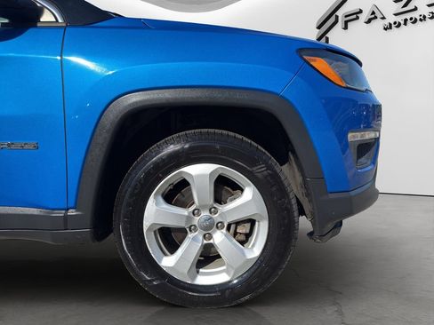 Used 2018 Jeep Compass Latitude AWD/4WD image 26