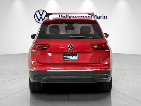 Used 2023 Volkswagen Tiguan SE FWD image 4