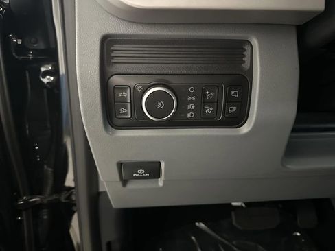 New 2026 Ford F250 XLT w/ XLT Premium Package image 25