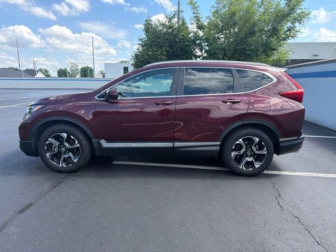Used 2019 Honda CR-V Touring image 2