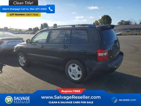 Used 2005 Toyota Highlander 2WD V6 w/ 3rd Row image 3