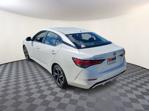 Used 2024 Nissan Sentra SV image 7
